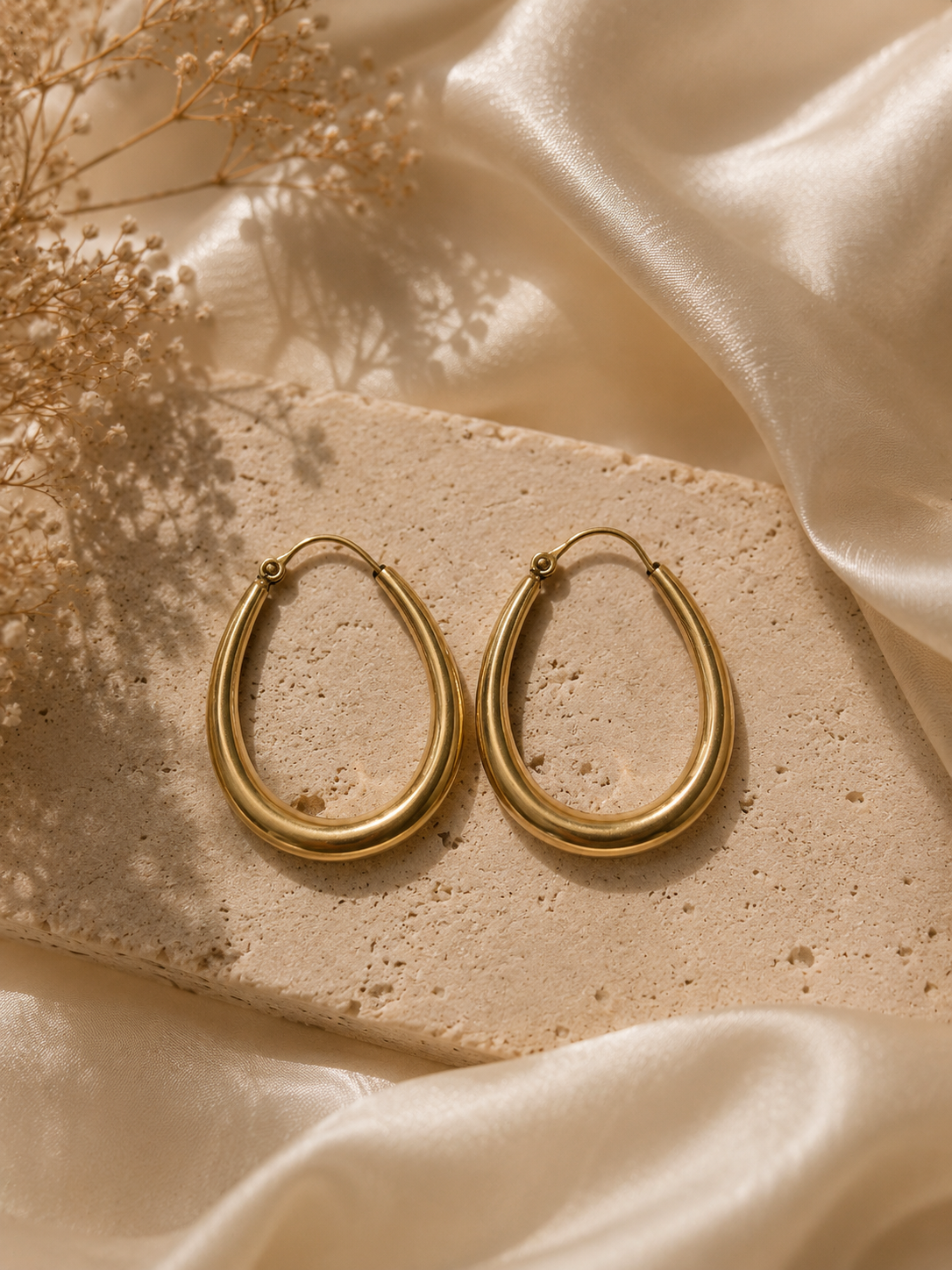 Barsa - Aura Teardrop Hoops