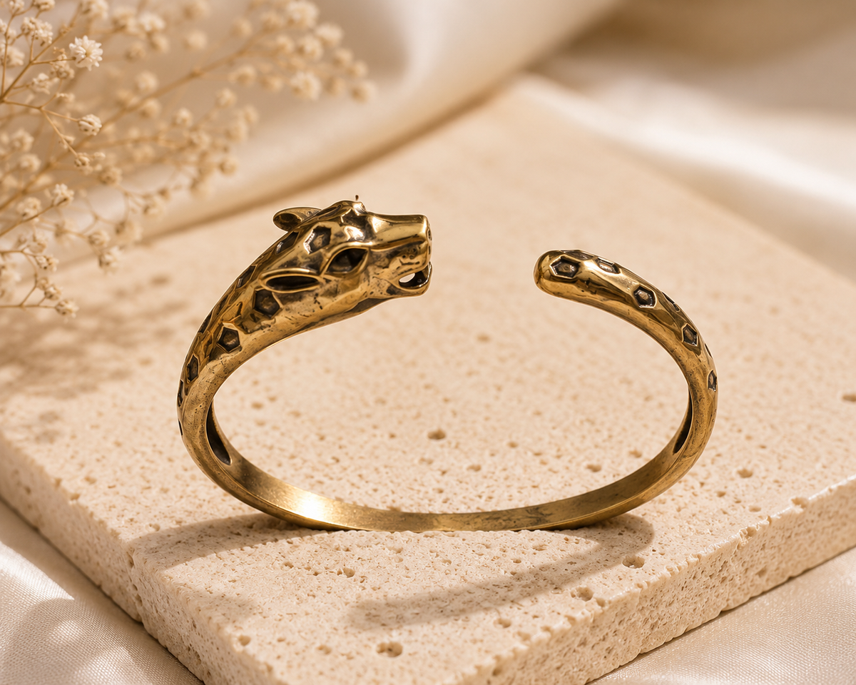 Barsa – Wild Muse Cuff