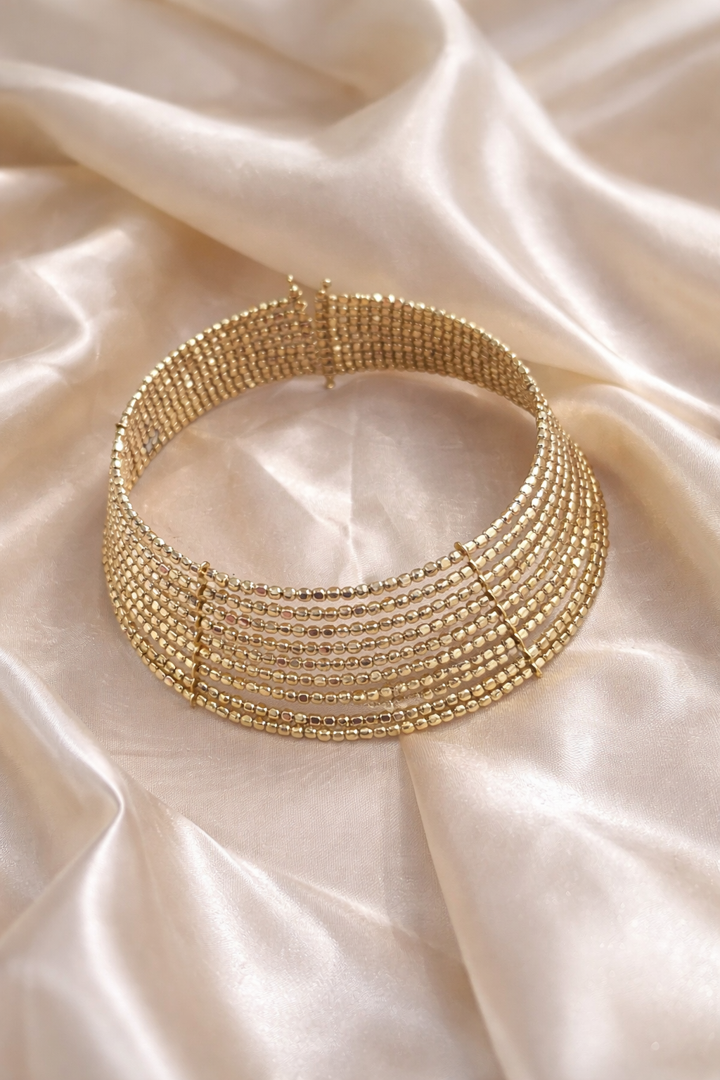 Barsa - Beads on Neck