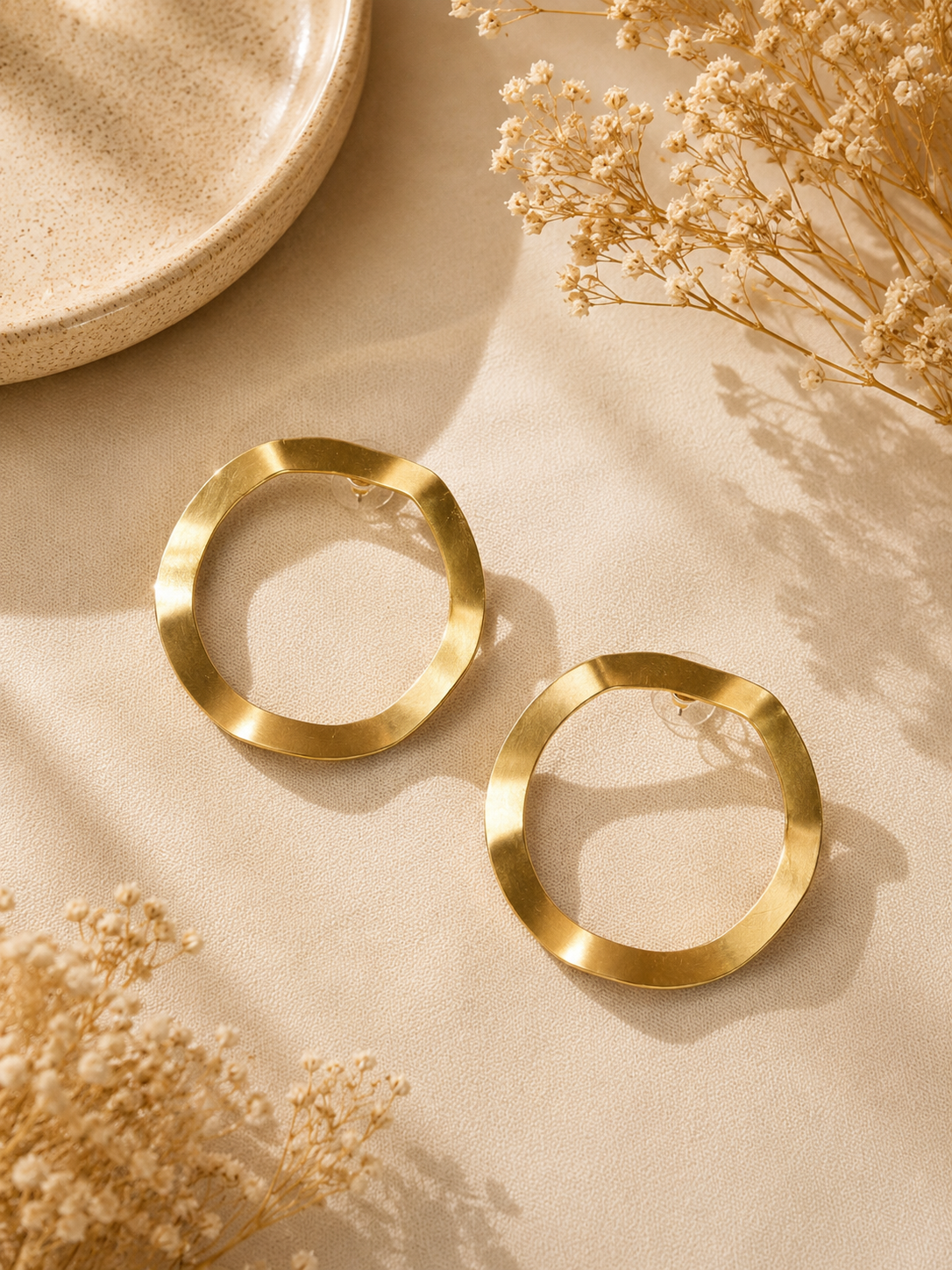 Barsa - Halo Earrings