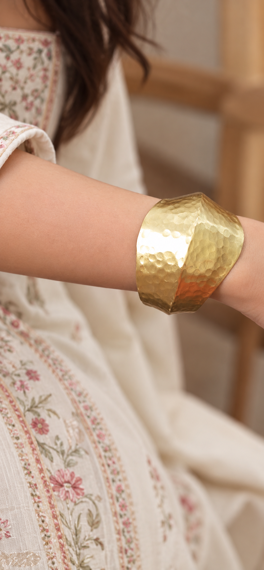 Barsa Chunky Cuff