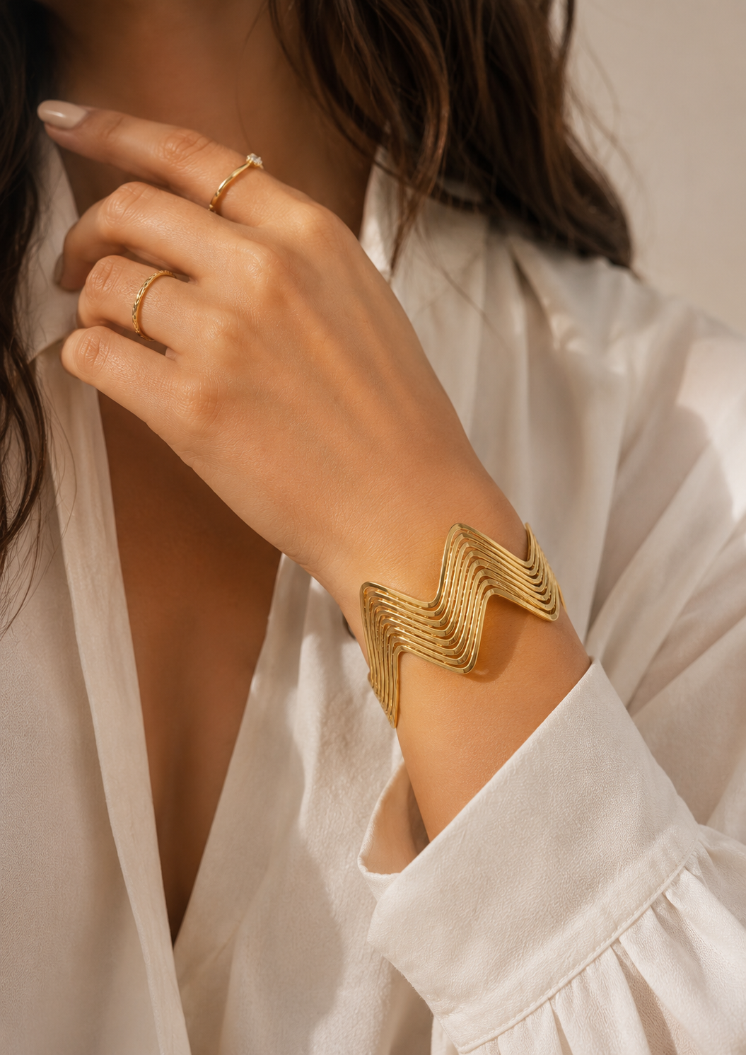Barsa - Golden Wave Cuff